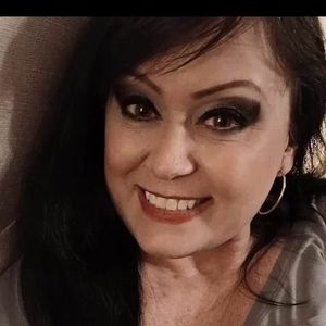 Meet your Posher, Jaymi